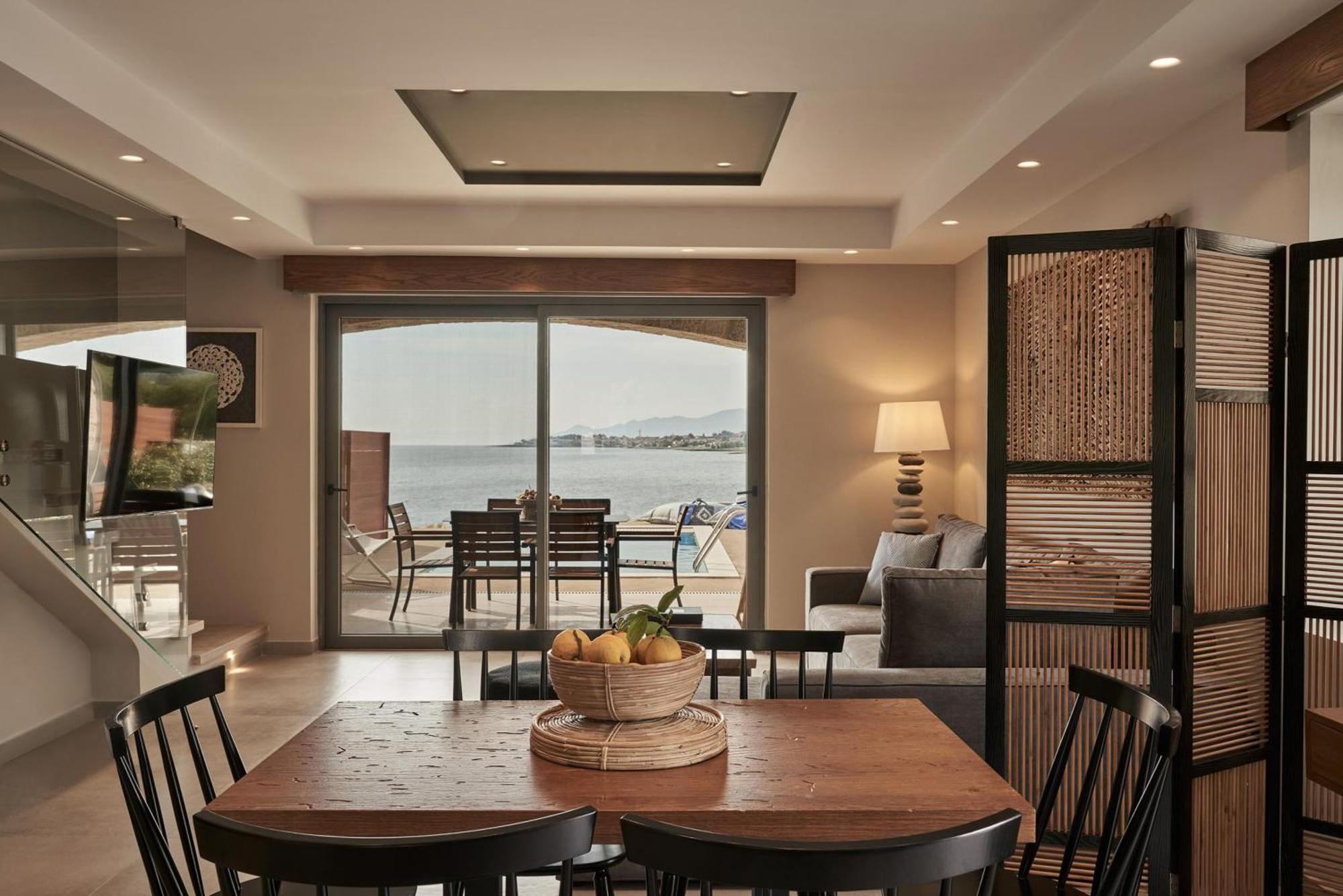 Beachfront Alassa Villas With Private Pools Kotronion  Екстер'єр фото